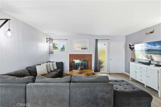 1626 E Avenue Q11, Palmdale, CA 93550
