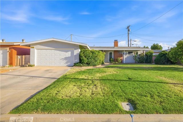 1626 E Avenue Q11, Palmdale, CA 93550