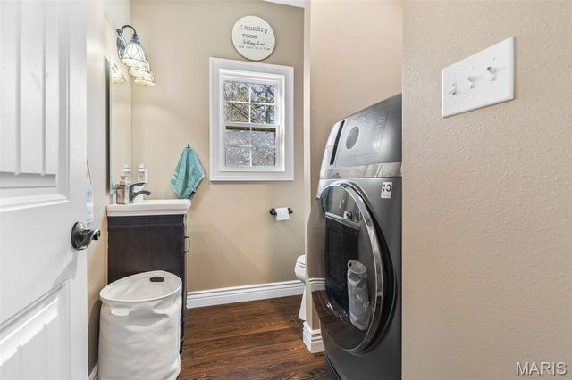 511 S A Street, Farmington, MO 63640