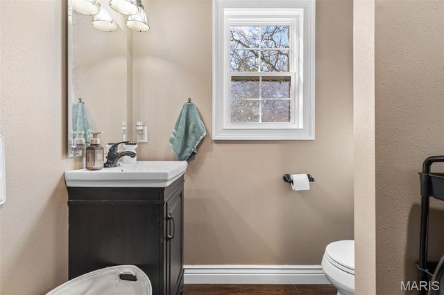 511 S A Street, Farmington, MO 63640