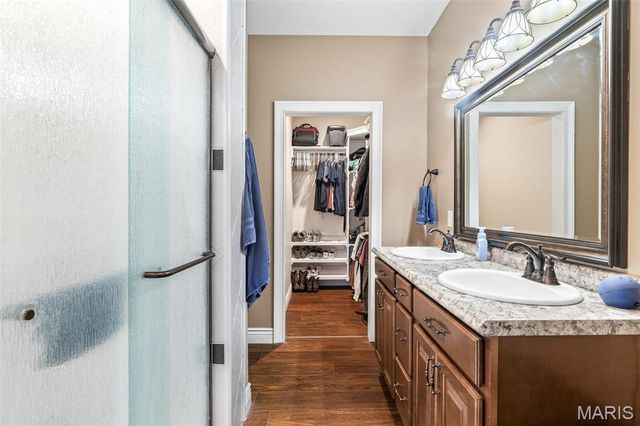 511 S A Street, Farmington, MO 63640