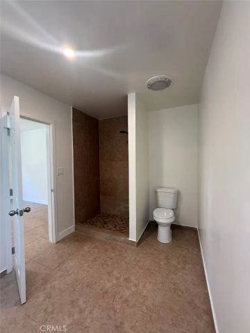 2018 Las Vegas 8, Pomona, CA 91767
