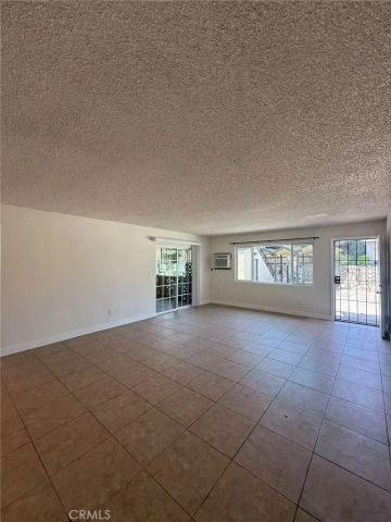 2018 Las Vegas 8, Pomona, CA 91767