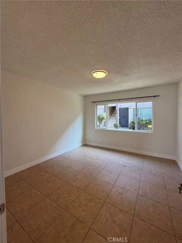 2018 Las Vegas 8, Pomona, CA 91767