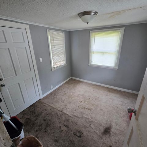 1025 Mclean Avenue, Saint Paul, MN 55106