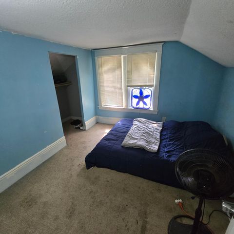 1025 Mclean Avenue, Saint Paul, MN 55106