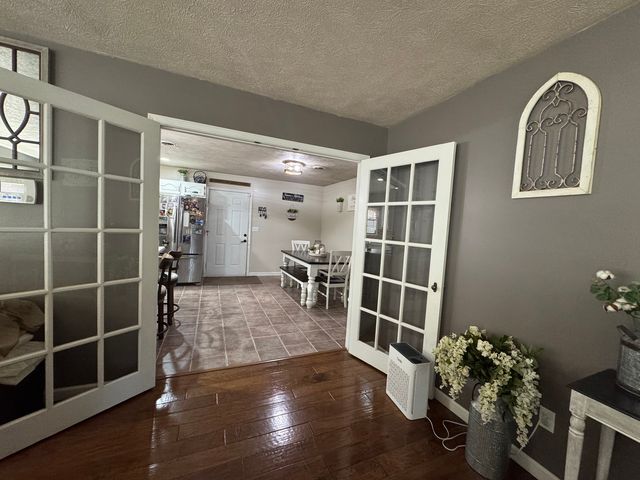 14669 Gossett Road, West Frankfort, IL 62896