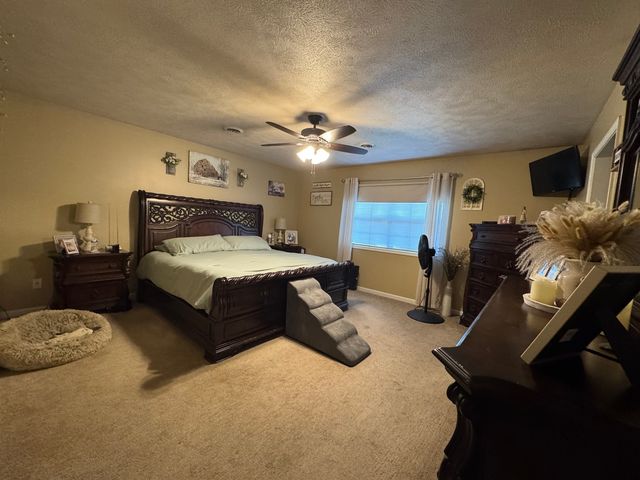 14669 Gossett Road, West Frankfort, IL 62896