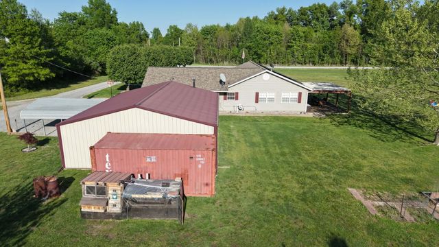 14669 Gossett Road, West Frankfort, IL 62896