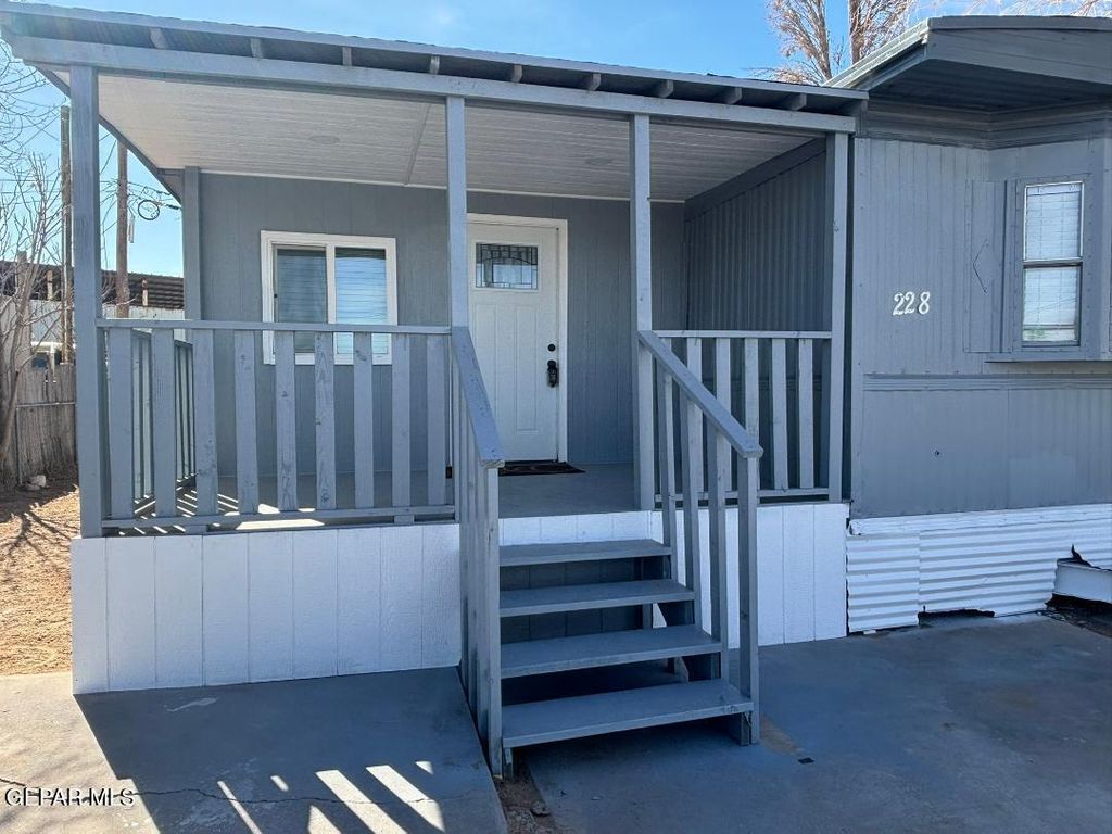 228 TERRITORY Drive, El Paso, TX 79932
