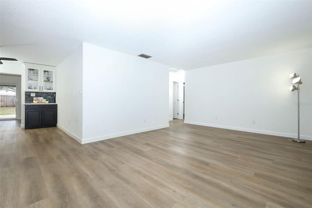 110 MOCKINGBIRD LANE, Winter Springs, FL 32708