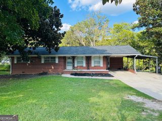 8738 Campbellton Street, Douglasville, GA 30134