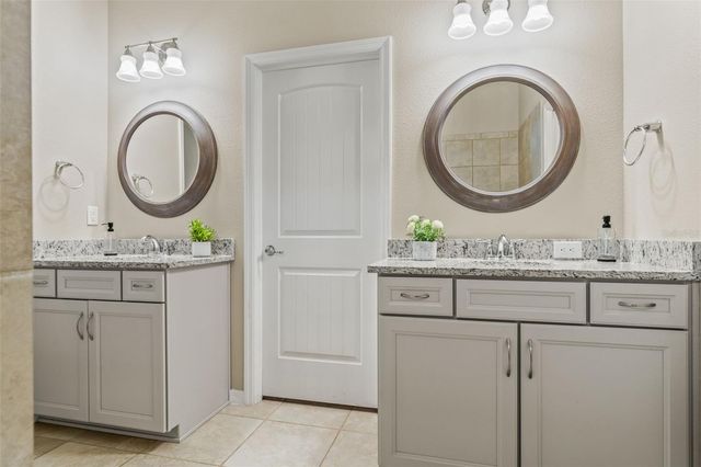 8012 OLIVE BROOK DRIVE, Wesley Chapel, FL 33545