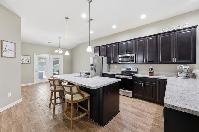 178 Falmouth Drive, Georgetown, KY 40324