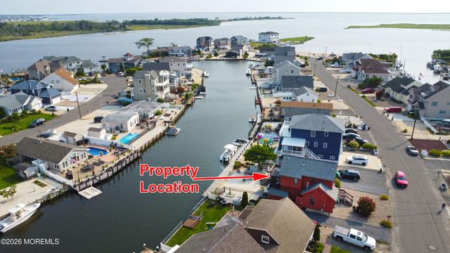 915 Meadow Lark Drive, Lanoka Harbor, NJ 08734