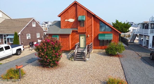 915 Meadow Lark Drive, Lanoka Harbor, NJ 08734