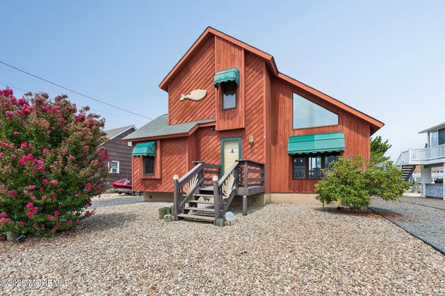 915 Meadow Lark Drive, Lanoka Harbor, NJ 08734
