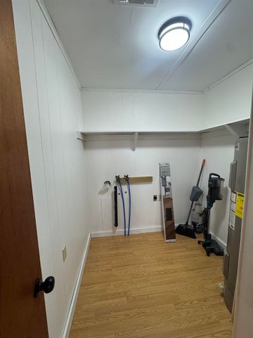 126 East Central Avenue, Grand Isle, LA 70358