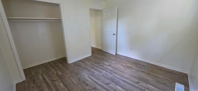 607 N 10th St, Paragould, AR 72450