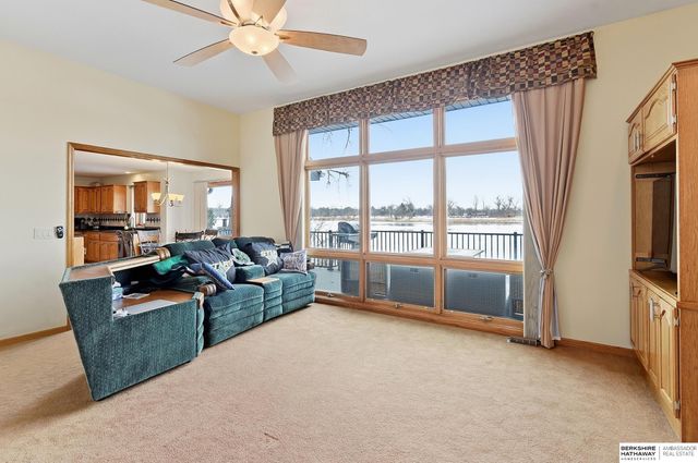 111 Shoreline Drive, Carter Lake, IA 51510