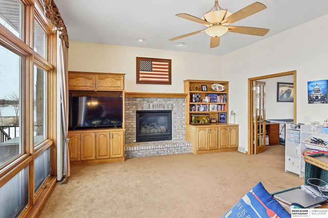 111 Shoreline Drive, Carter Lake, IA 51510