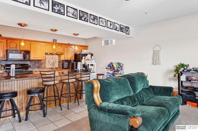 111 Shoreline Drive, Carter Lake, IA 51510