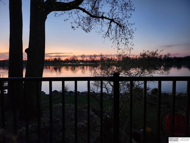 111 Shoreline Drive, Carter Lake, IA 51510