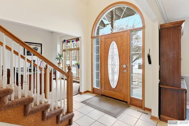 111 Shoreline Drive, Carter Lake, IA 51510