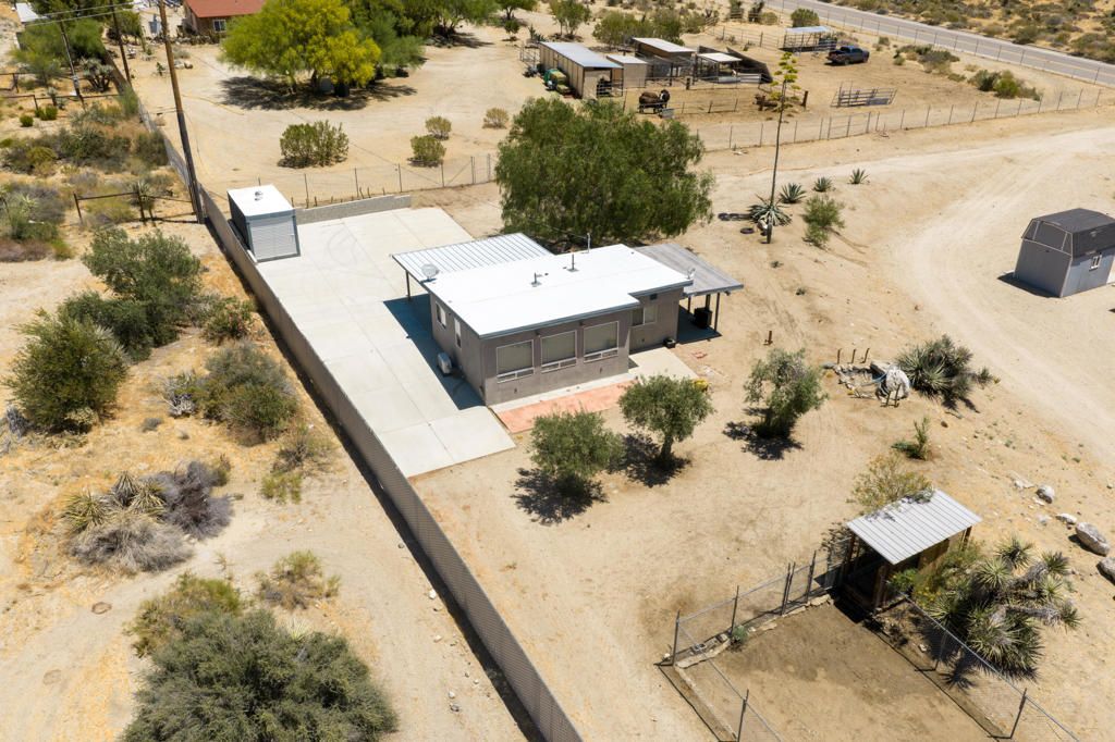 10860 Juniper Avenue, Morongo Valley, CA 92256