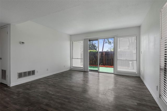 60 CLUB HOUSE DRIVE 108, Palm Coast, FL 32137