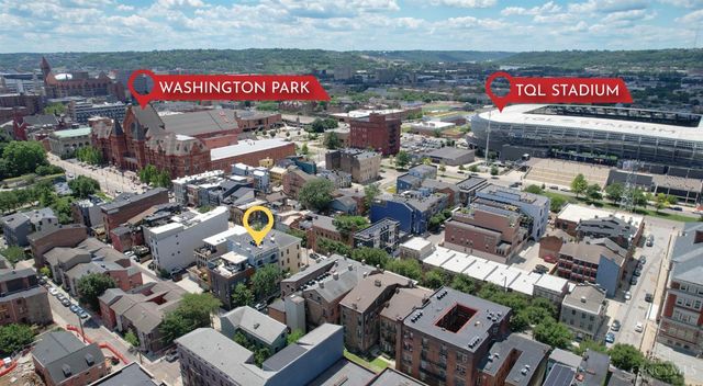 131 W Fifteenth Street, Cincinnati, OH 45202