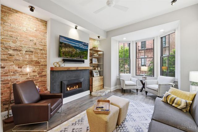 131 W Fifteenth Street, Cincinnati, OH 45202