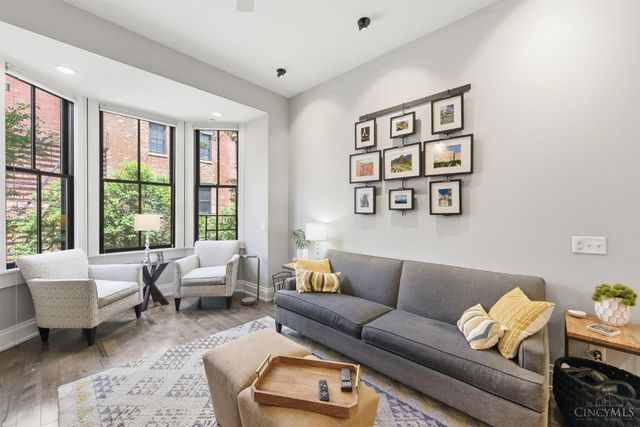 131 W Fifteenth Street, Cincinnati, OH 45202