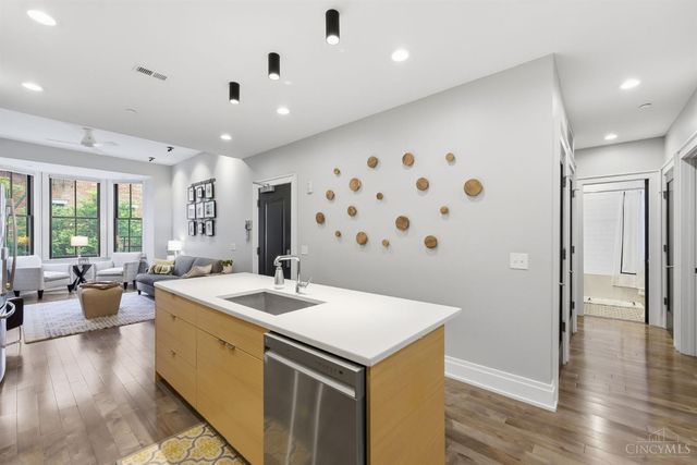 131 W Fifteenth Street, Cincinnati, OH 45202