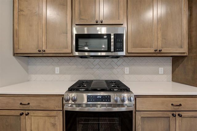 1024 Harmony Drive, Edmond, OK 73034