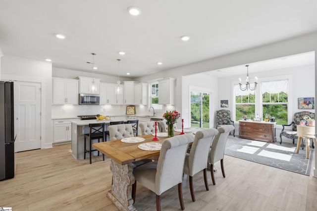 652 Sunwater Drive, Duncan, SC 29334