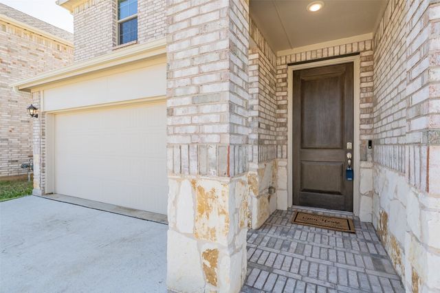 8164 Trudy Lane, Fort Worth, TX 76120