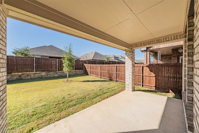 8164 Trudy Lane, Fort Worth, TX 76120