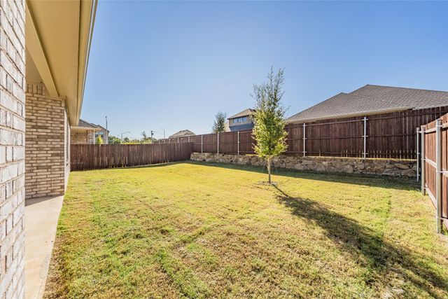 8164 Trudy Lane, Fort Worth, TX 76120