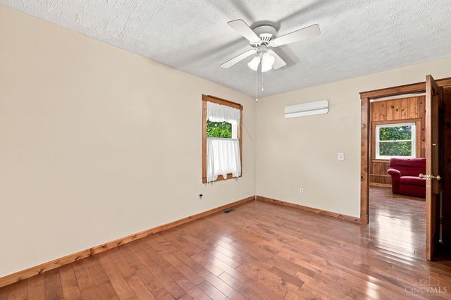 6583 Schweitzerhoff Road, Colerain Twp, OH 45247