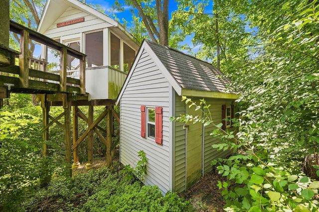 6583 Schweitzerhoff Road, Colerain Twp, OH 45247