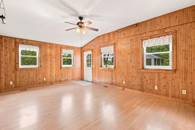 6583 Schweitzerhoff Road, Colerain Twp, OH 45247
