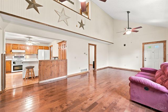 6583 Schweitzerhoff Road, Colerain Twp, OH 45247