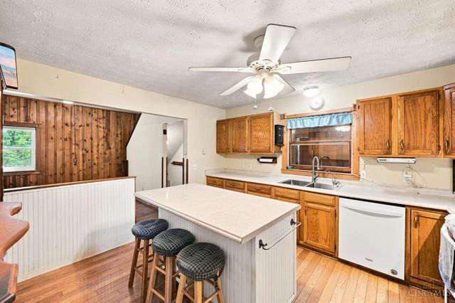 6583 Schweitzerhoff Road, Colerain Twp, OH 45247
