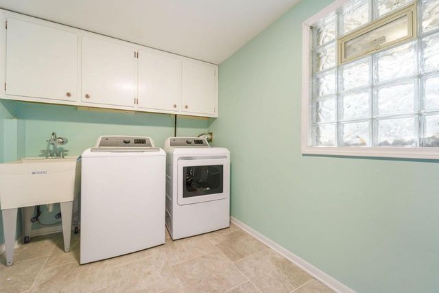 1715 Center ROAD, Waukesha, WI 53189