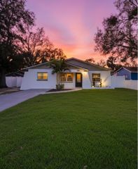 4208 N HUBERT AVENUE, Tampa, FL 33614