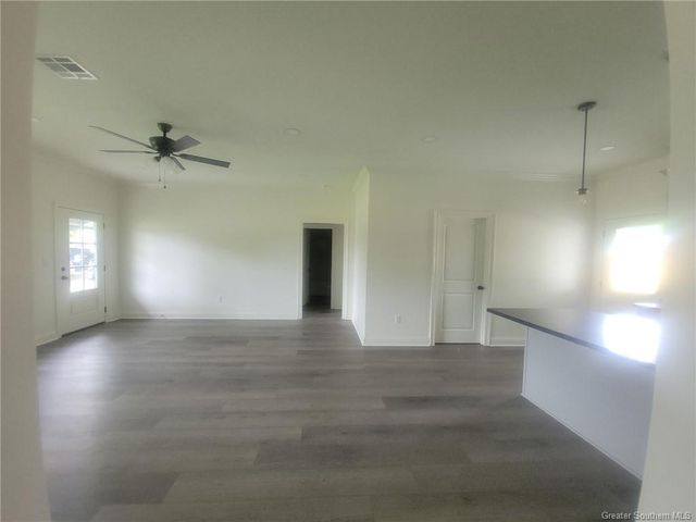 1035 N Prater Street, Lake Charles, LA 70601