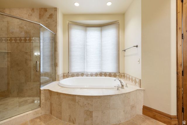 3168 E BAVARIAN CT, Sandy, UT 84093