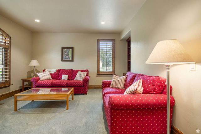 3168 E BAVARIAN CT, Sandy, UT 84093