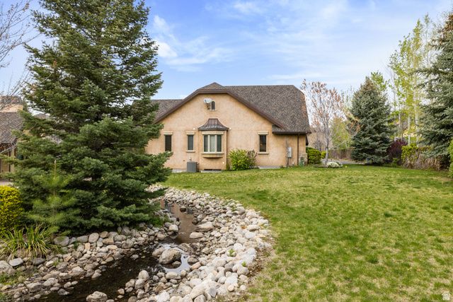 3168 E BAVARIAN CT, Sandy, UT 84093